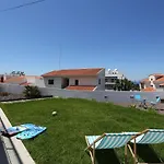 Flipwave House Holiday home *