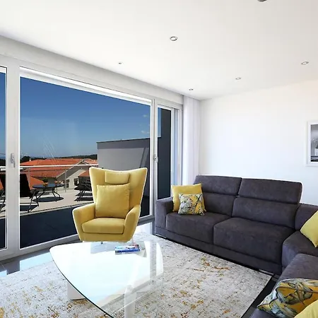 Flipwave House 나자레