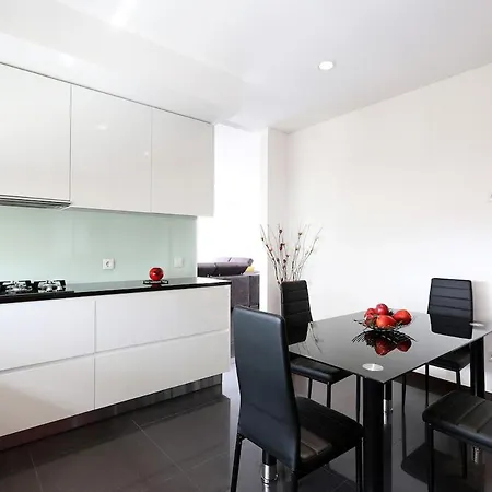 펜션 Flipwave House